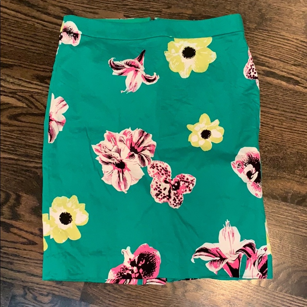 J crew - the pencil skirt